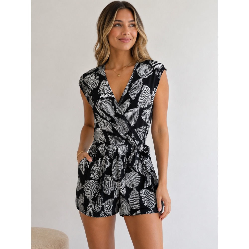 Neiman Marcus Womens Black White Abstract Print Wrap Front Romper Size 6 USA
